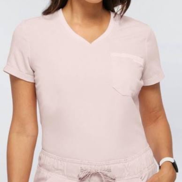Jaanuu Rhena Essential 1-Pocket Scrub Top — Blushing Pink 🌸 Sz Small - Picture 1 of 6